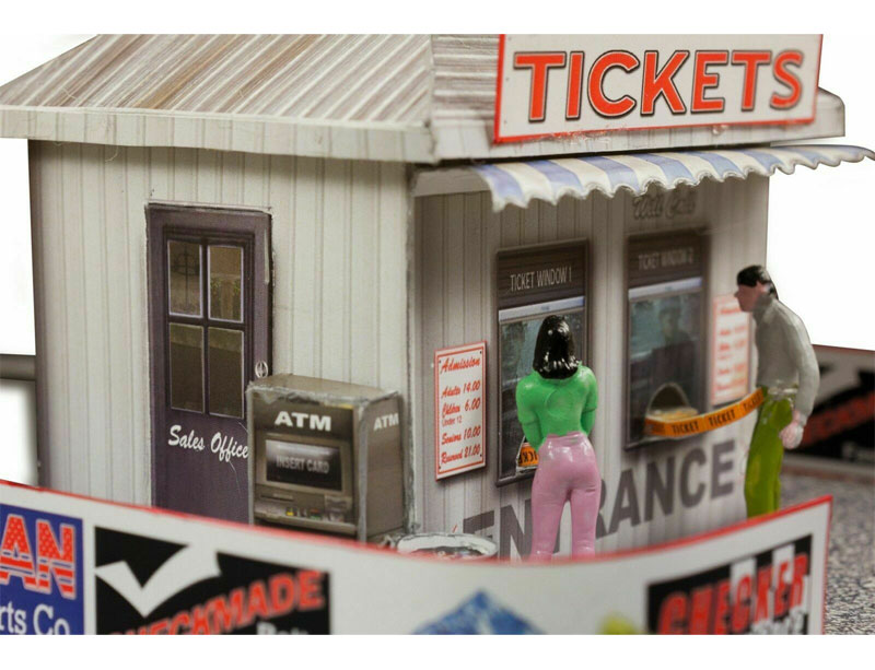 Innovative Hobby 1/32 scale Ticket & Gate Entrance Model Building Kit