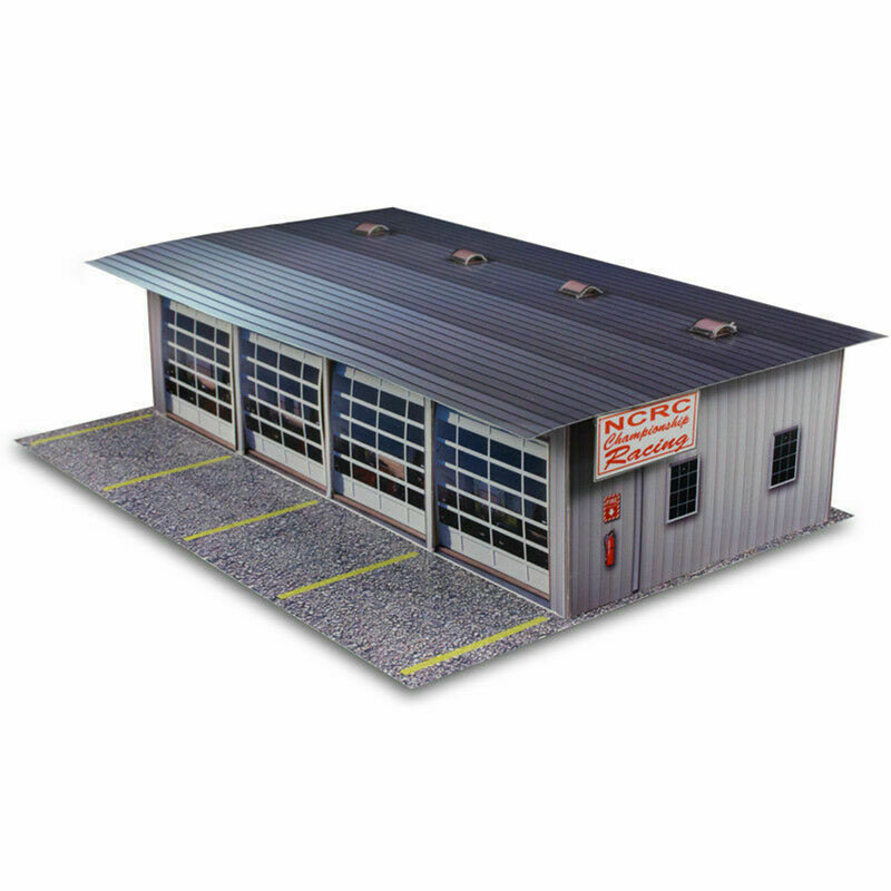 Innovative Hobby 1/32 scale Pit Garage Building Kit