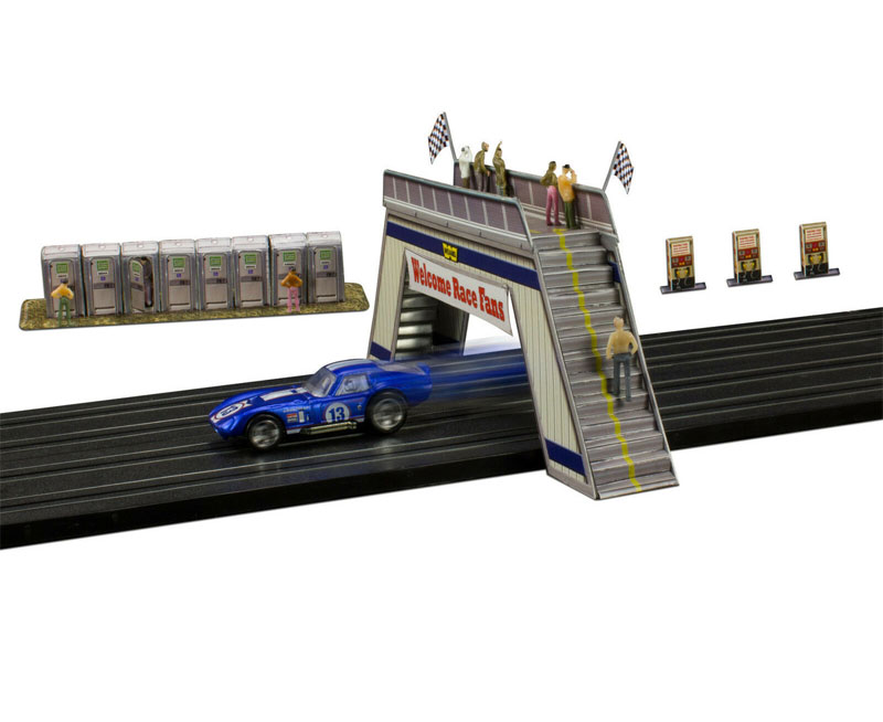 Innovative Hobby 1/64 scale "Pedestrian Bridge" Photo Real Fits AFX, Aurora, Autoworld Race Tracks Building Kit