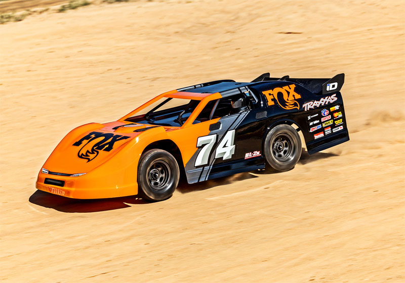 Traxxas Slash Late Model Brushless 2WD BL-2s RTR Racing Car w/2S LiPo COMBO