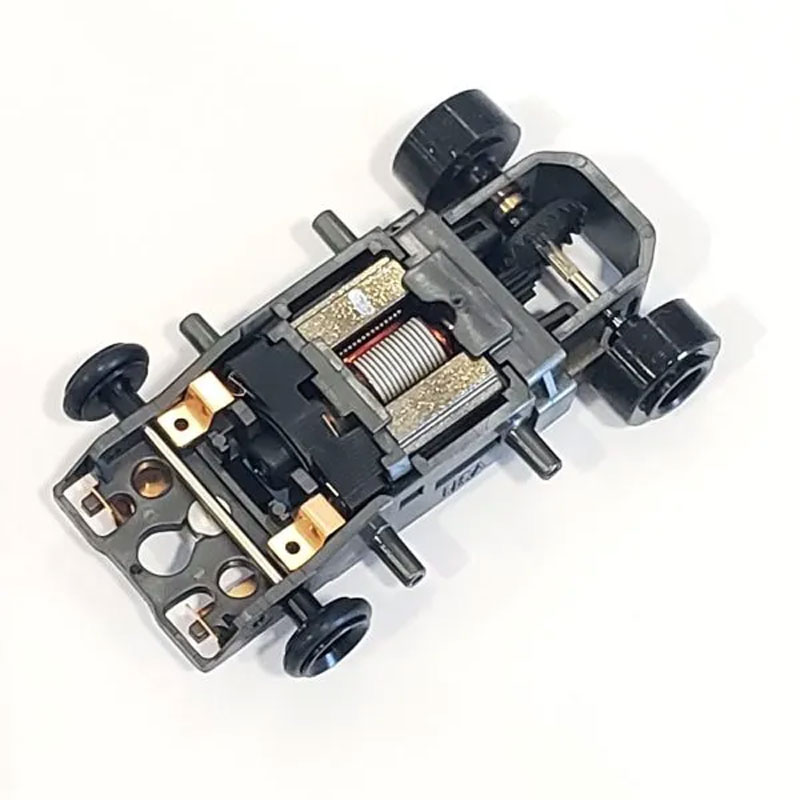 Viper Scale Racing (YELLOW) VSPEC w/V17 Body Ready to Race HO Slot Car