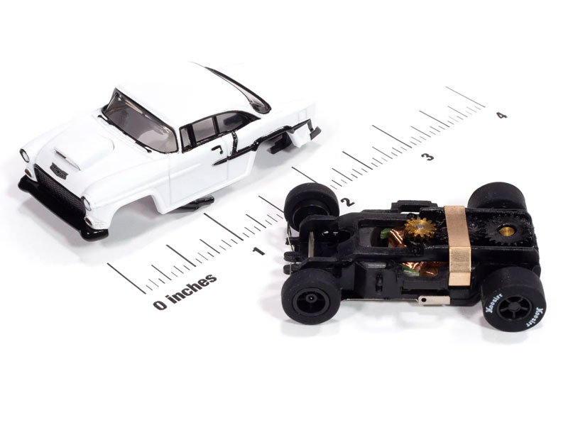 Auto World 1955 Chevrolet Bel Air (White) X-Traction HO Slot Car