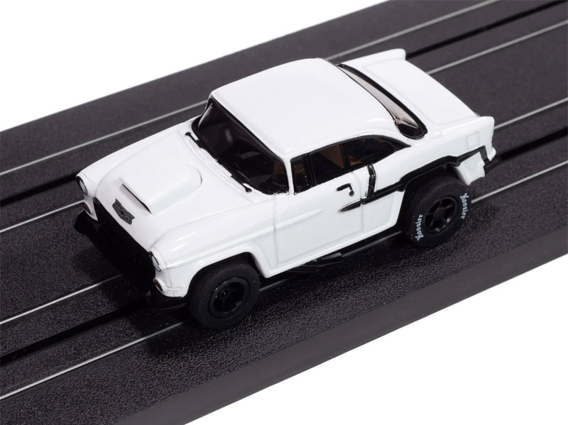Auto World 1955 Chevrolet Bel Air (White) X-Traction HO Slot Car