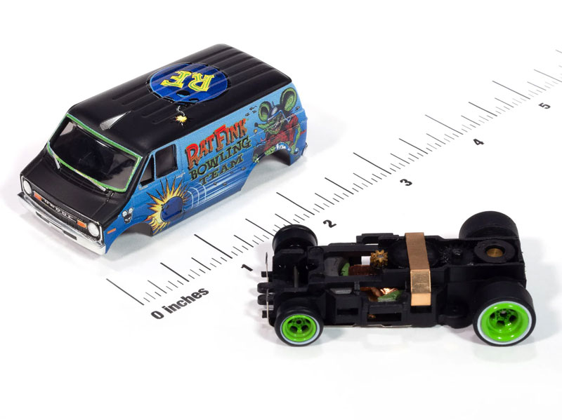 Auto World 1977 Dodge Van Rat Fink Flat (Flat Black & Blue) 4Gear