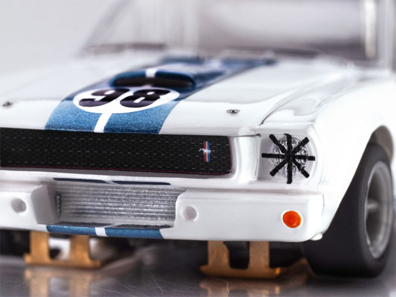 AFX 1965 Shelby Mustang GT350R Ken Miles White/Blue Mega G+ HO