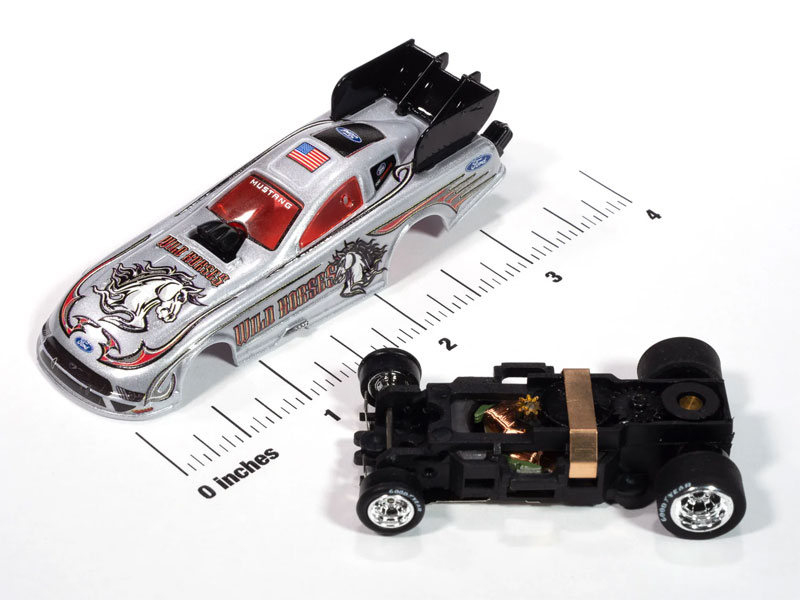 Auto World 2022 Ford Mustang GT Wild Horses FC (Silver, White, Red, Gray & Black) 4Gear HO Slot Car