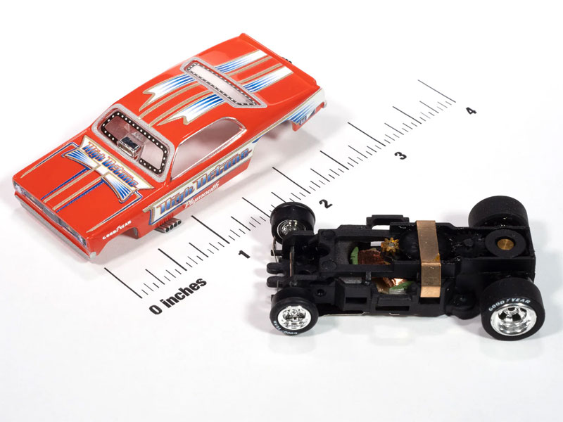 Auto World 1972 Plymouth Duster High Octane FC (Orange, White & Gold) 4Gear HO Slot Car