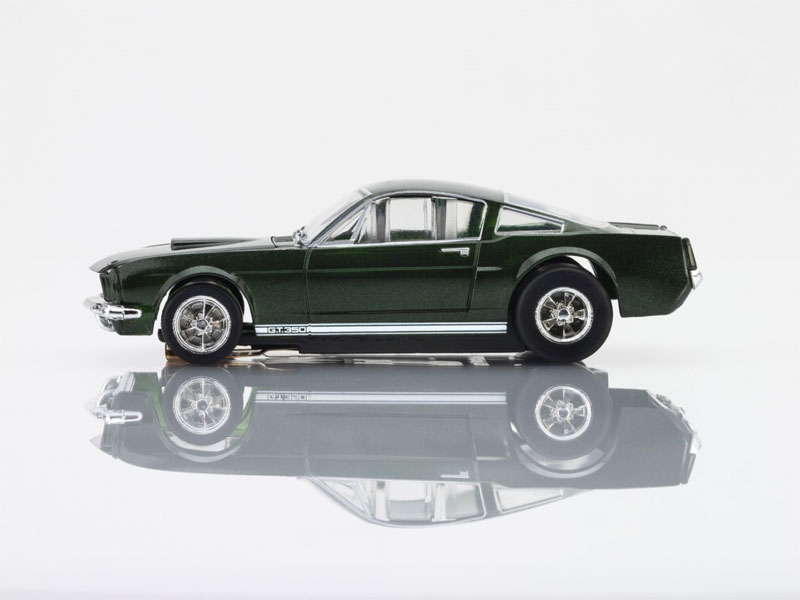 AFX 1966 Shelby Mustang GT350 Ivy Green Limited Edition Mega G+ HO