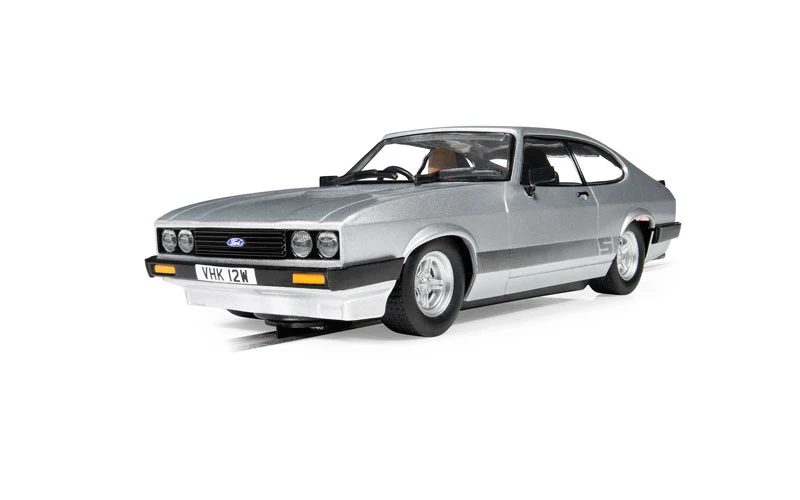 Scalextric The Professionals Ford Capri Mk III - Twin Car Pack 1/32 Slot Car