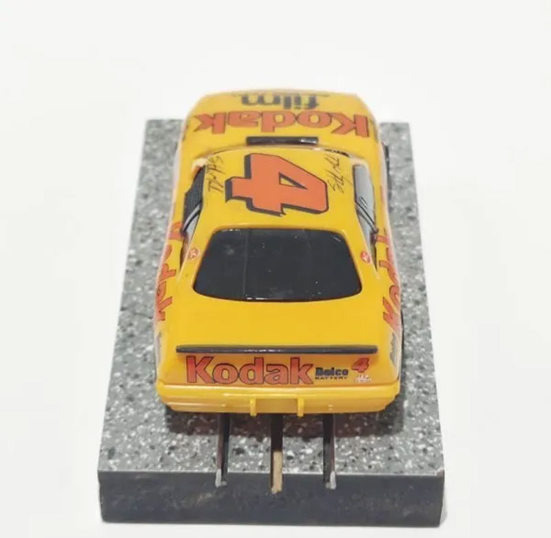 Viper Scale Racing Viper VSPEC W/Tyco NASCAR Hardbody (#4)
