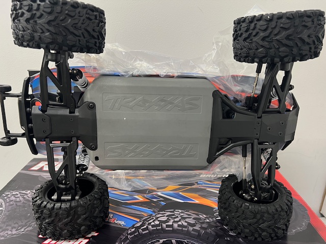 Traxxas Rustler 4X4 VXL Brushless RTR Stadium Truck w/TSM & TQi