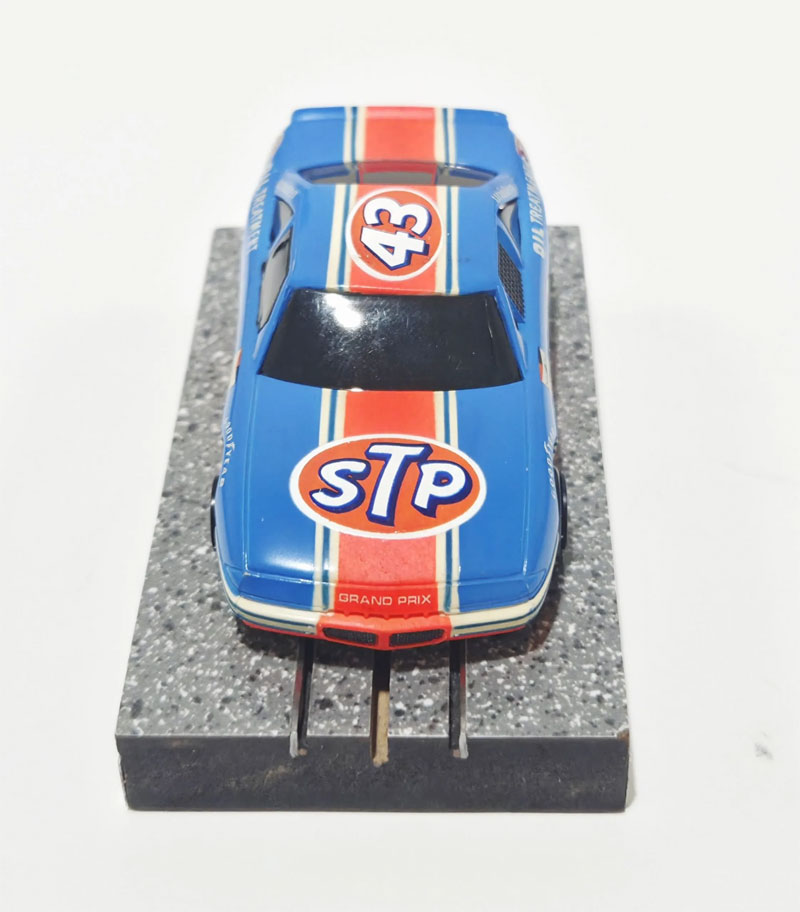 Viper Scale Racing Viper VSPEC W/Tyco NASCAR Hardbody (#43)