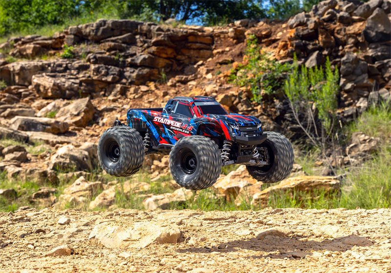 Traxxas Stampede 4X4 Brushless RTR Monster Truck w/TSM & TQi Sport with 3S LiPo Combo