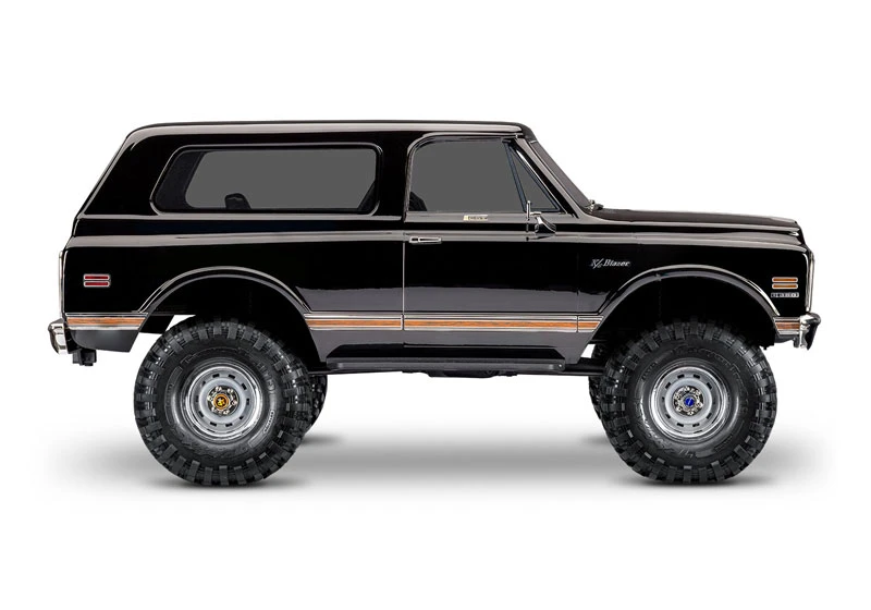 Traxxas TRX-4 1972 Chevrolet K5 Blazer 4WD RTR Rock Crawler Trail Truck with Clipless Body w/3S LiPo COMBO