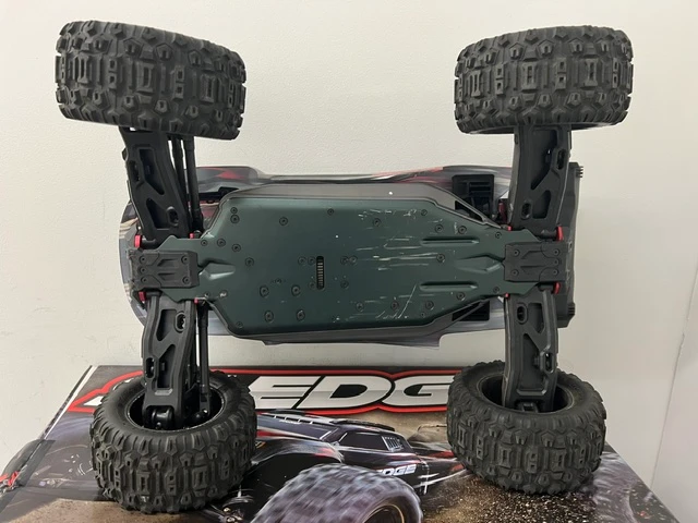 Traxxas Sledge 6S 4WD with Belted Tires Brushless RTR Monster Truck w/6S LiPo & Dual Charger Combo - OPEN/USED ITEM