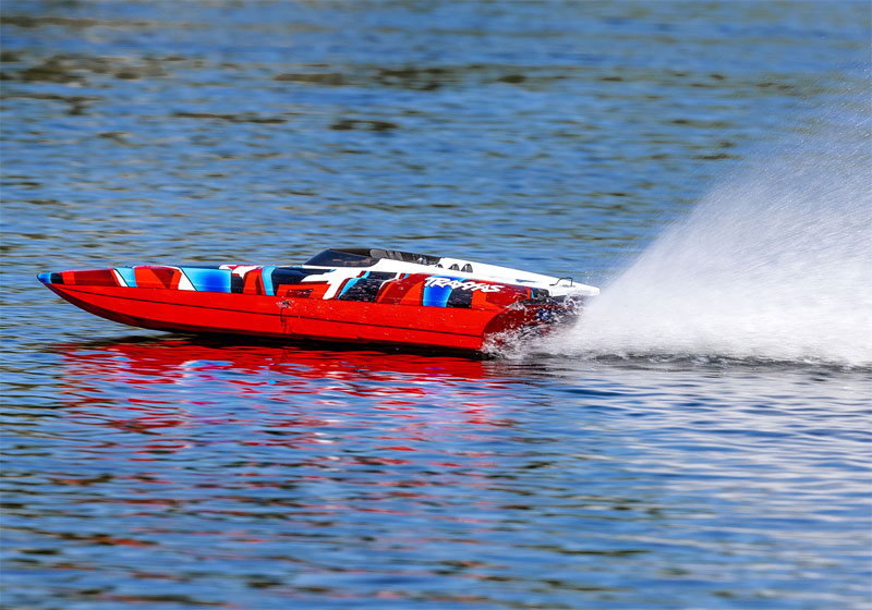 Traxxas DCB M41 40-Inch Brushless Catamaran Ready-to-Race Boat