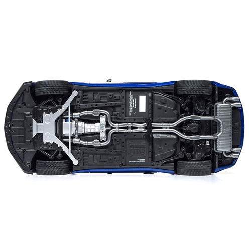 Auto World 1:18 2017 Chevrolet Camaro SS 1LE 50th