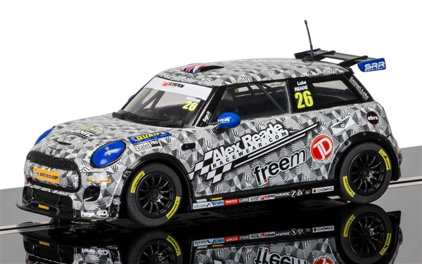 MINI COOPER 1/32 SCALEXTRIC スロットレーシングカー Scalextric BMW Mini Cooper F56 Mini Challenge 2016