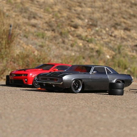 VATERRA 1969 CAMARO RSラジコンカー Vaterra 1969 Chevrolet Camaro SS Brushless RC Car