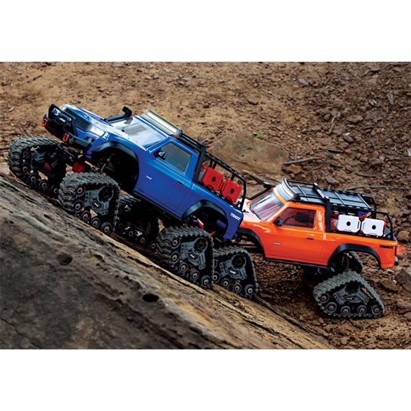 Traxxas TRX-4 Traxx Trail RC 4x4 Crawler RTR w/Full LED Kit