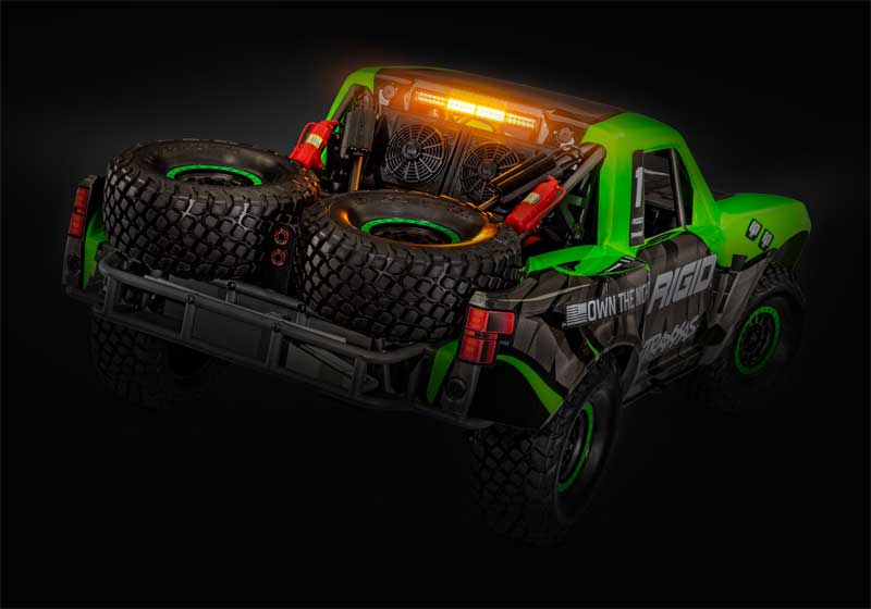 Traxxas Unlimited Desert Racer 4WD Brushless RTR RC Truck w/LED Traxxas Unlimited Desert Racer 4WD Brushless RTR RC Truck w/LED