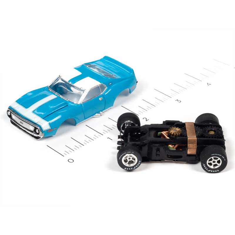 Auto World 1971 AMC Javelin Blue Xtraction R30 HO Slot Car (SC354-3)