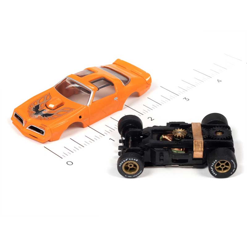Auto World 1977 Pontiac Firebird Orange Xtraction R30 HO Slot Car