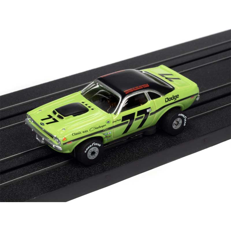 Auto World 1970 Dodge Challenger T/A Green Sam Posey Thunderjet HO
