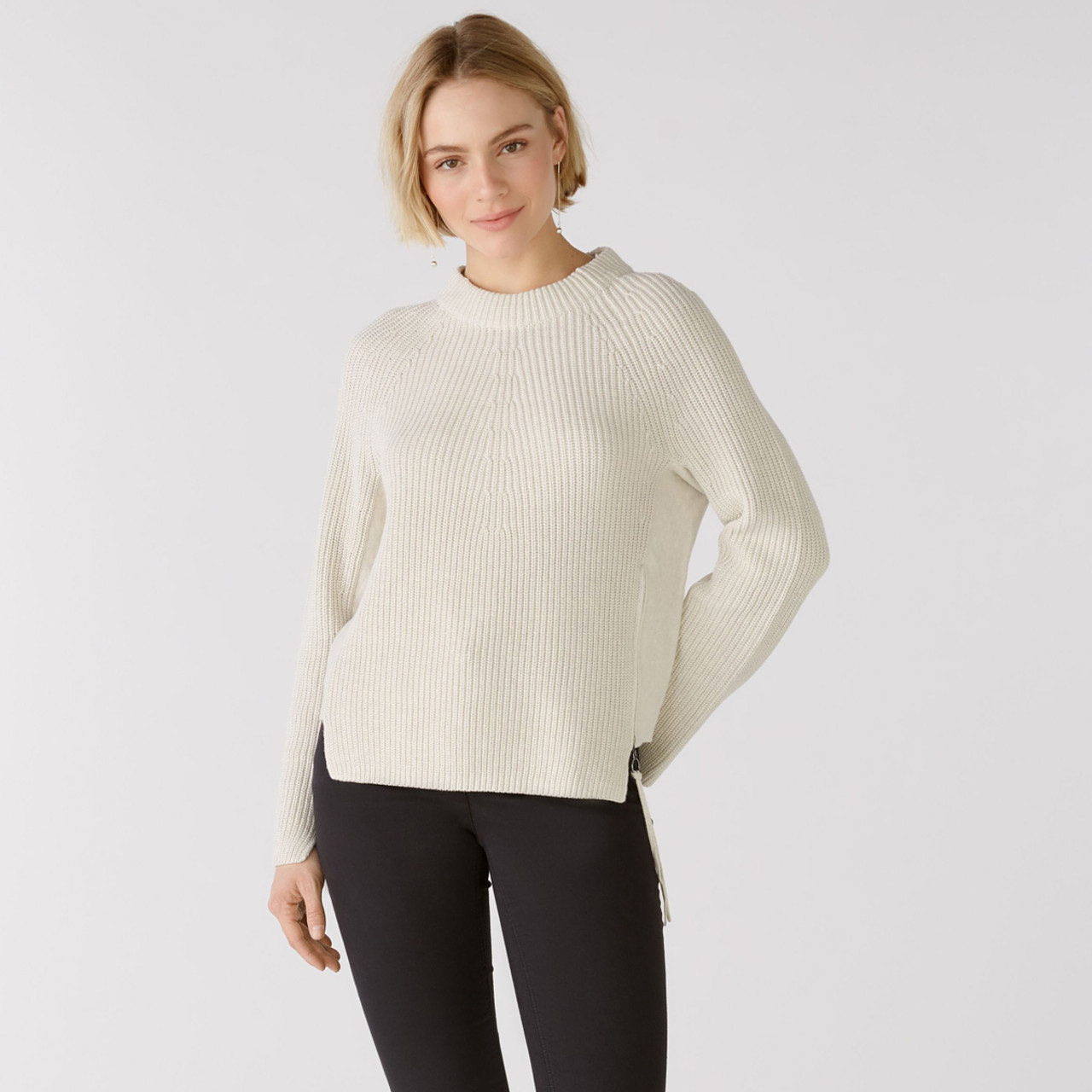 Pure white store jumper