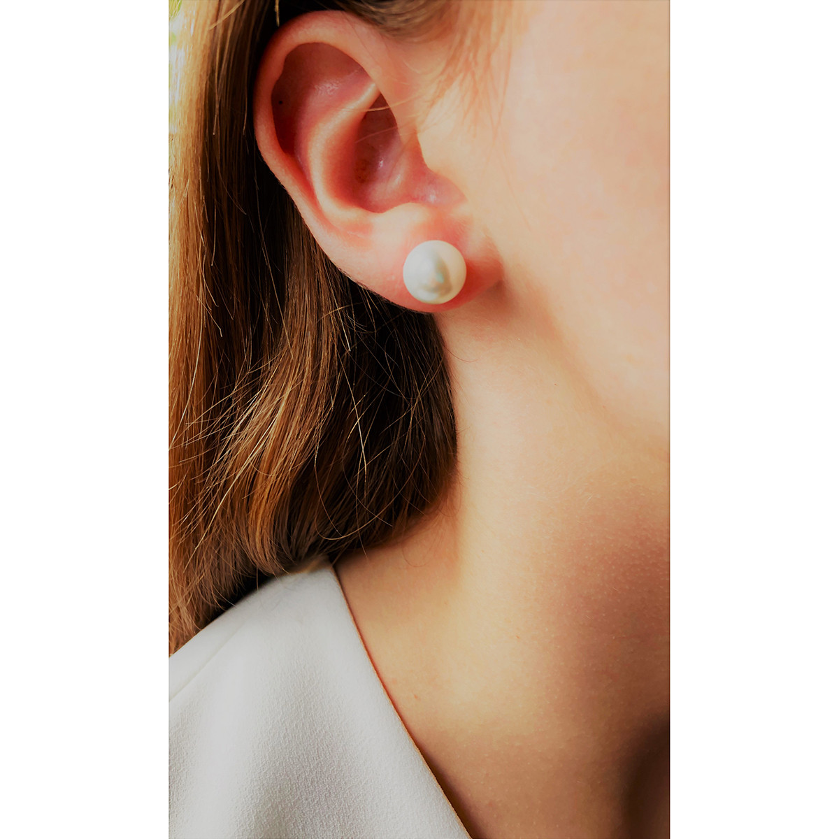 24K Gold Filled White Pearl Beaded C-Shaped Stud Hoop Earrings