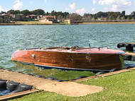 Barrelback jet boat