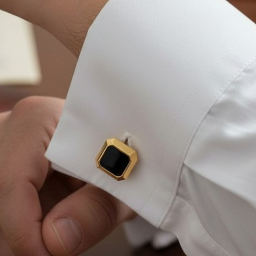 Signature Octo Cufflinks Gold Plated Silver With Onyx