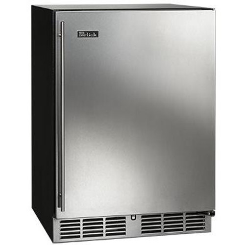 Perlick 24-Inch C-Series Outdoor Refrigerator w/ Fully Integrated Solid Door 