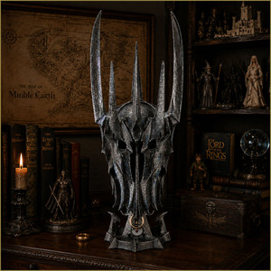 War Helm of Sauron™ from The Lord of the Rings™ Museum Collection Main