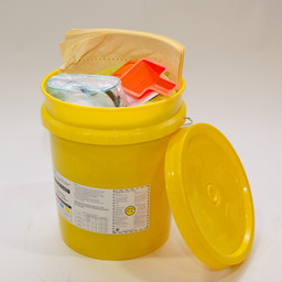 Spilfyter  Grab & Go Base Neutralizing Powder Bucket Spill Kit image