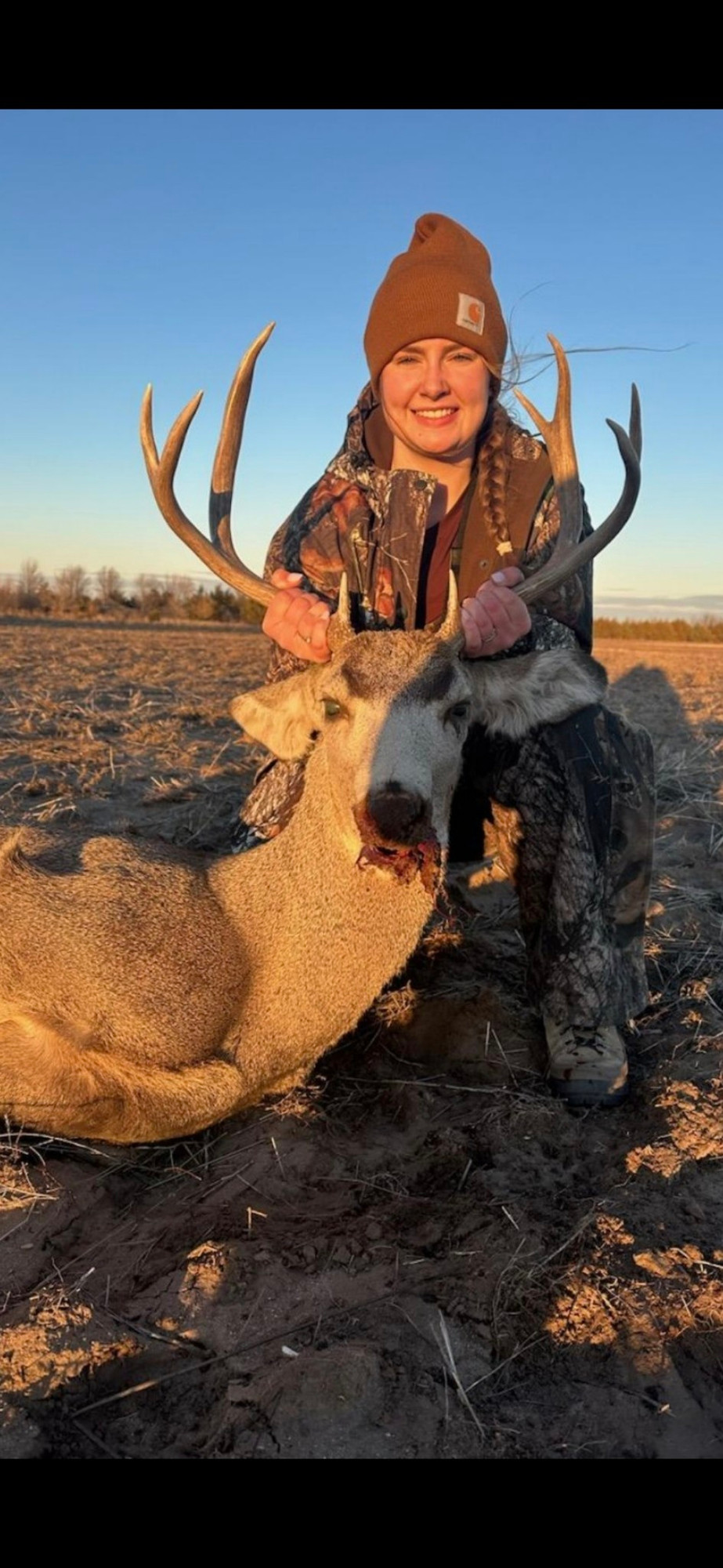 Hunt #6010 Semi-guided/DIY Whitetail 4500 Ac Private Stands/Blinds