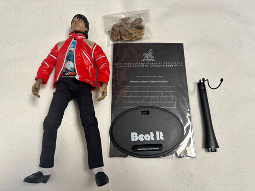 Michael Jackson Hot Toys 10th Anniversary Exclusive Beat It Version Figure
