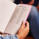 NKJV, Gift and Award Bible Inside Look