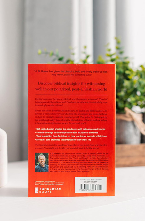 Everyday Revolutionary: How to Transcend the Culture War and Transform the World Everyday Revolutionary: How to Transcend the Culture War and Transform the World