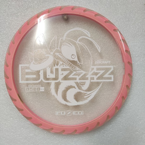 Discraft BuzzzSaw - Fuzed Line - | 5 | 4 | -1 | 1 | - Stable-Straight - #9 - 175-176g