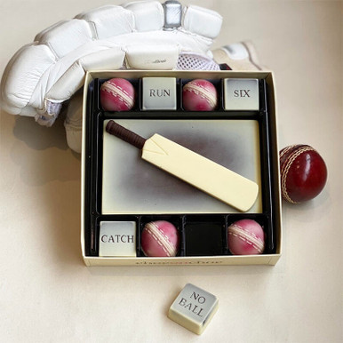 Cricket Chocolate Set