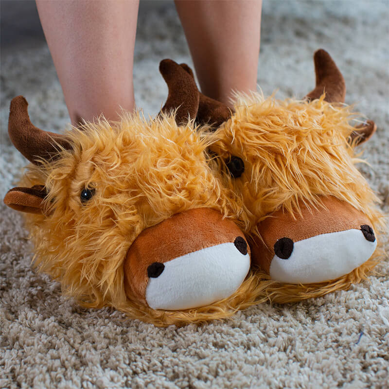 Fuzzy Friends Highland Cow Slippers brown