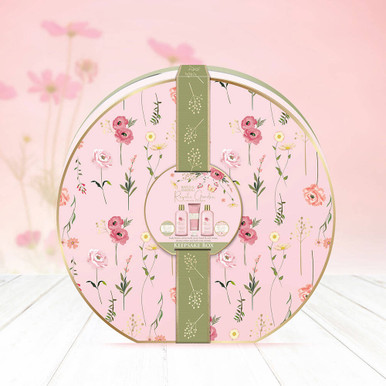 Image of Baylis & Harding Royale Garden Rose, Poppy & Vanilla Luxury Hat Box Gift Set