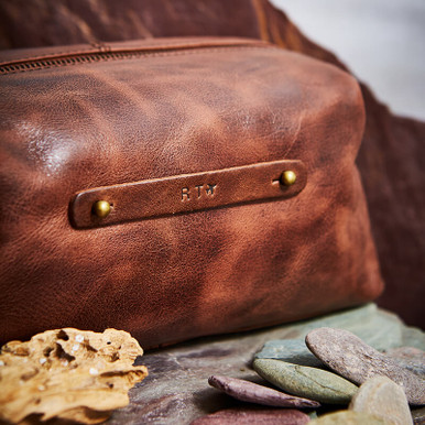 Image of Personalised Vintage Leather Wash Bag