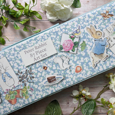 Image of Peter Rabbit Pin Up 87 Piece Art Set