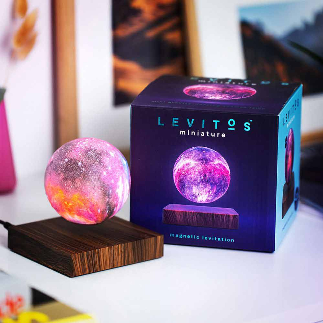 Levitos Mini Moon Lamp