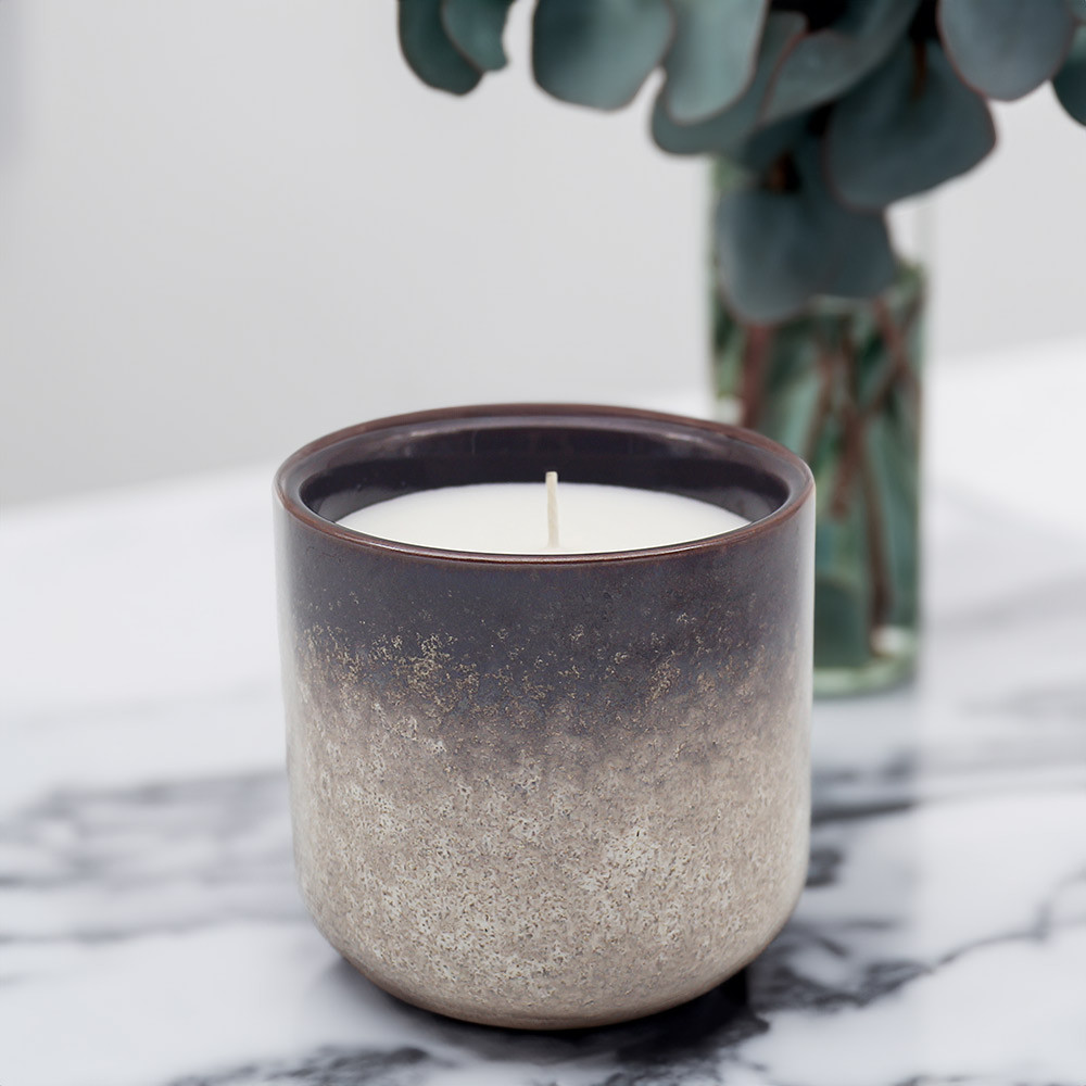 Desire Amber and Sandalwood Ceramic Candle