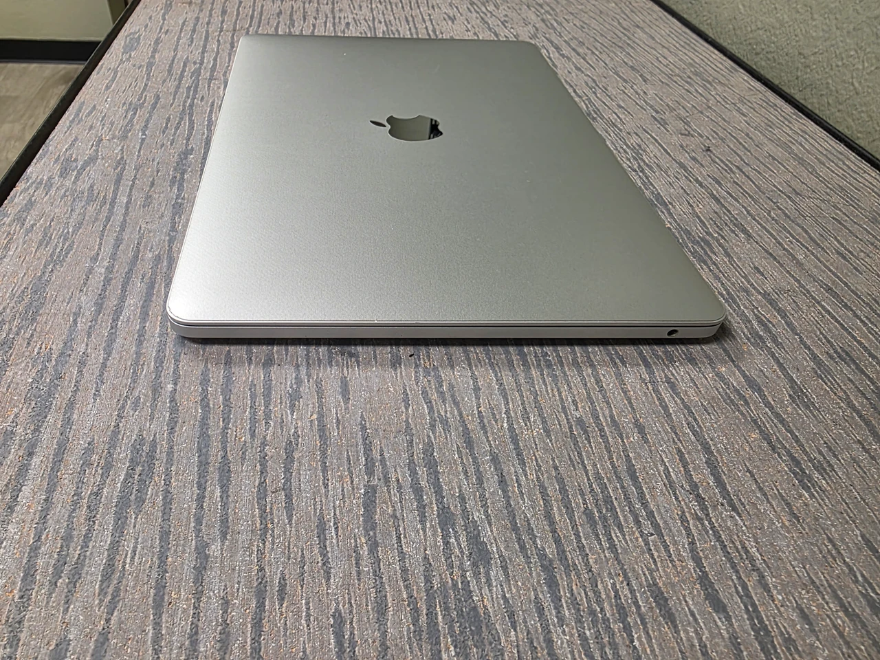 Refurbished Apple MacBook Pro 13-inch 2016
