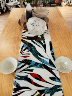 TABLE RUNNER - GEO AUSTRALIANA