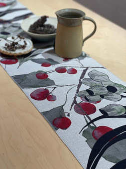 TABLE RUNNER - Bush Celebration